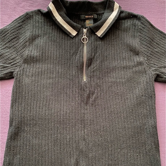 Forever 21 Black and White Half Zip Sweater Crop Top - Picture 2 of 5